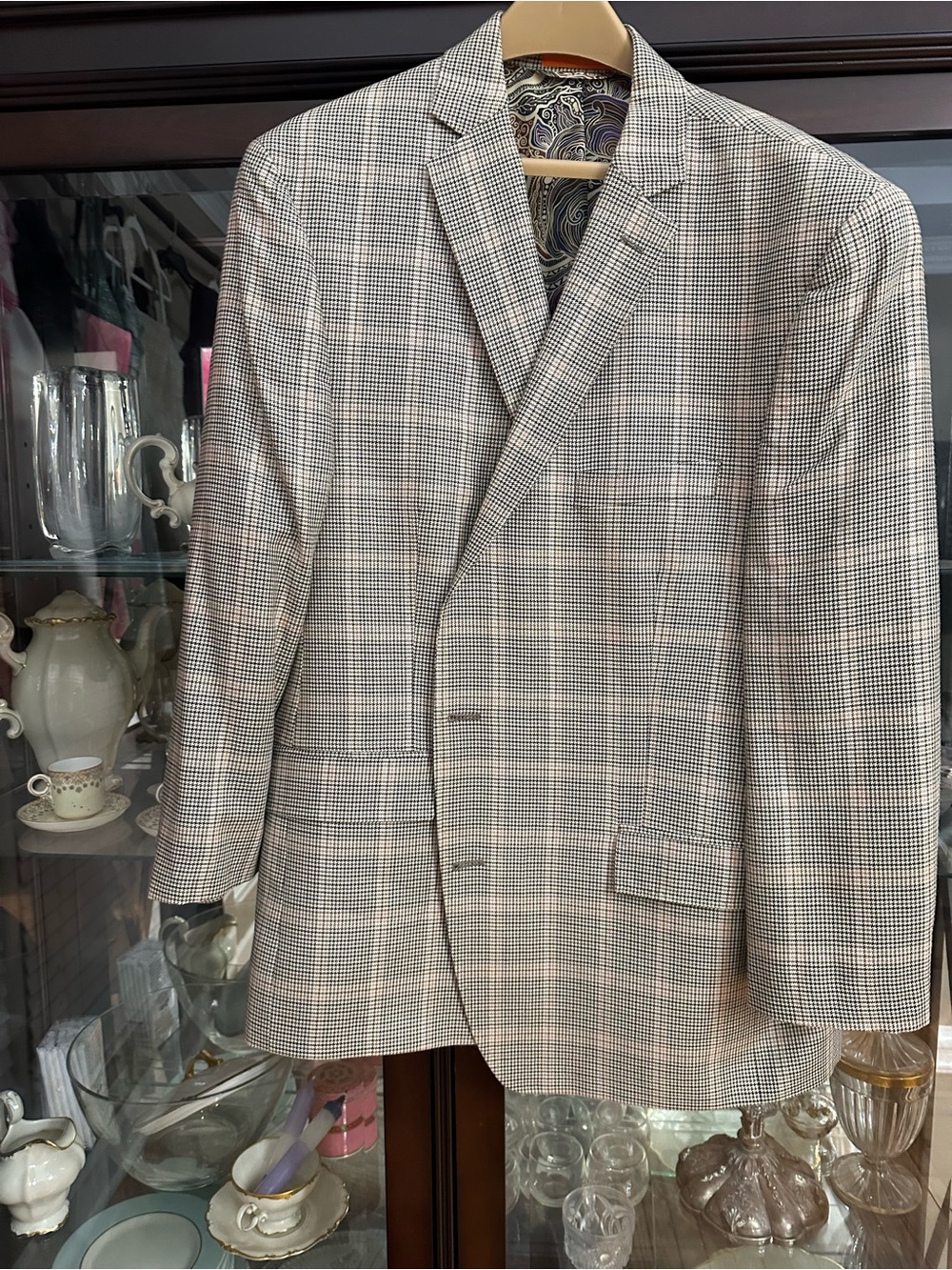 TALLIA Men's Beige and Black Glen Plaid Sport Coat with Paisley Lining